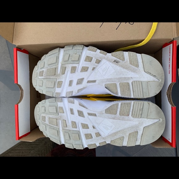 Yellow huaraches - Picture 5 of 8